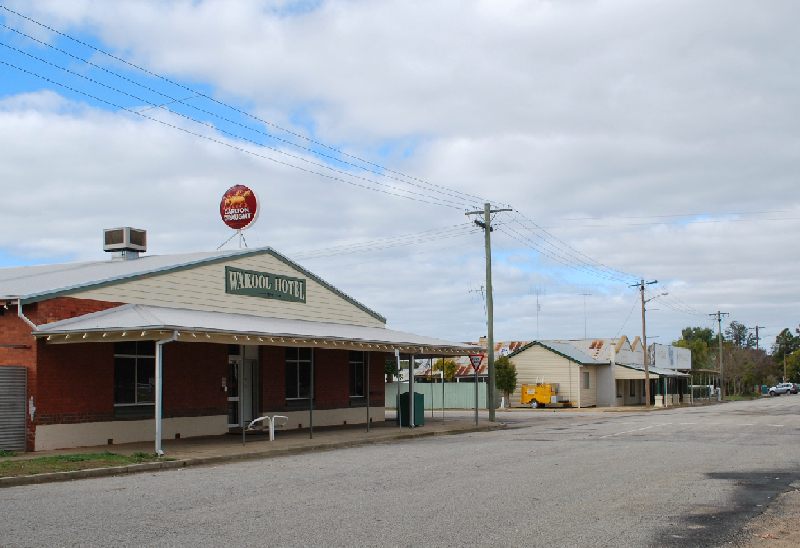 about wakool pub 2 1